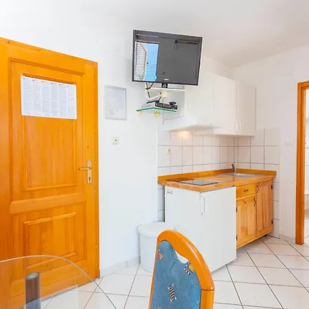 Grbavac 2 Apartment Baska Voda